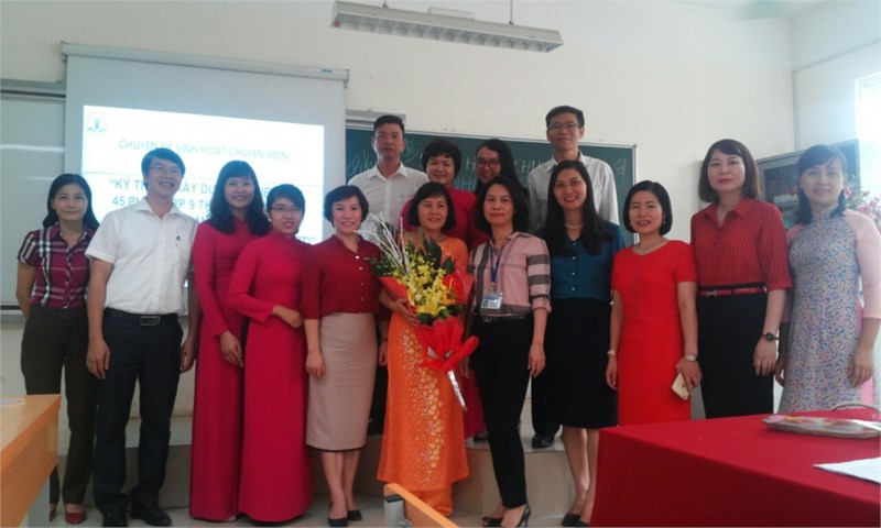 Trường THCS Đô Thị Việt Hưng tổ chức thành công sinh hoạt nhóm chuyên môn liên trường bộ môn Hóa học